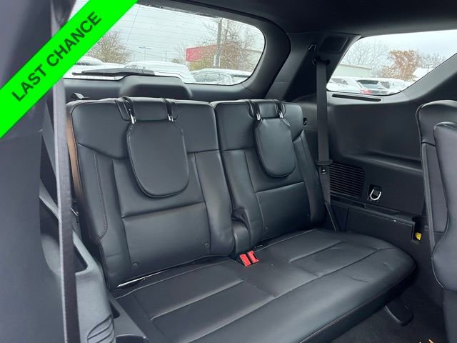 Used 2025 Ford Explorer ST-Line w/ Premium Package image 26