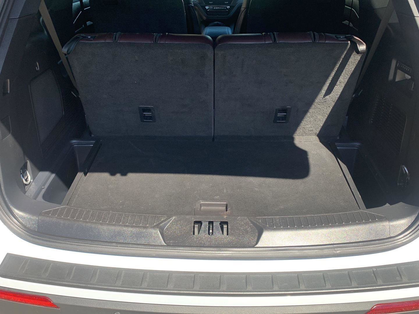 Used 2025 Ford Explorer Platinum w/ LUX Leather Package AWD/4WD image 31