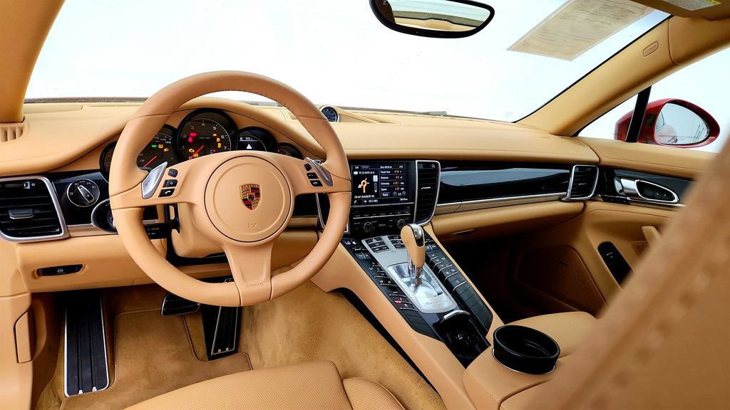 Used 2016 Porsche Panamera 4 Edition AWD/4WD image 13