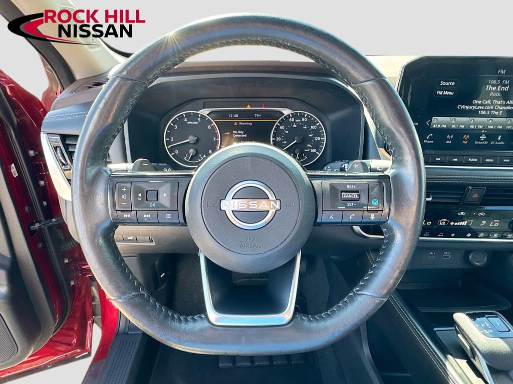 Used 2023 Nissan Rogue SL w/ SL Premium Package image 11