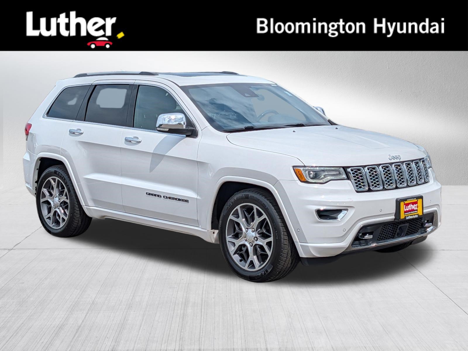Used 2019 Jeep Grand Cherokee Overland AWD/4WD image 1