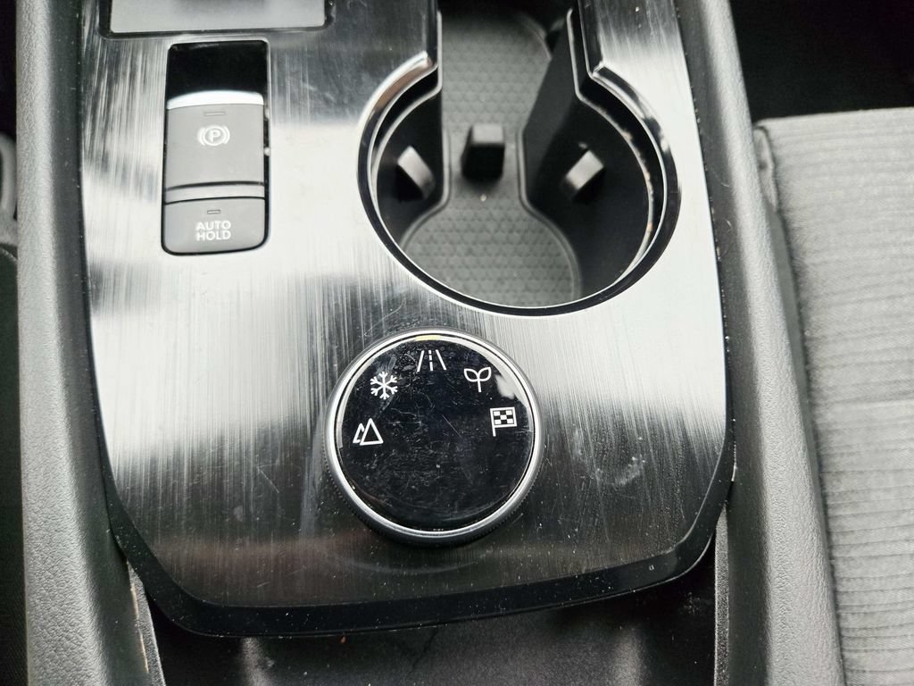 Used 2023 Nissan Rogue SV AWD/4WD image 28