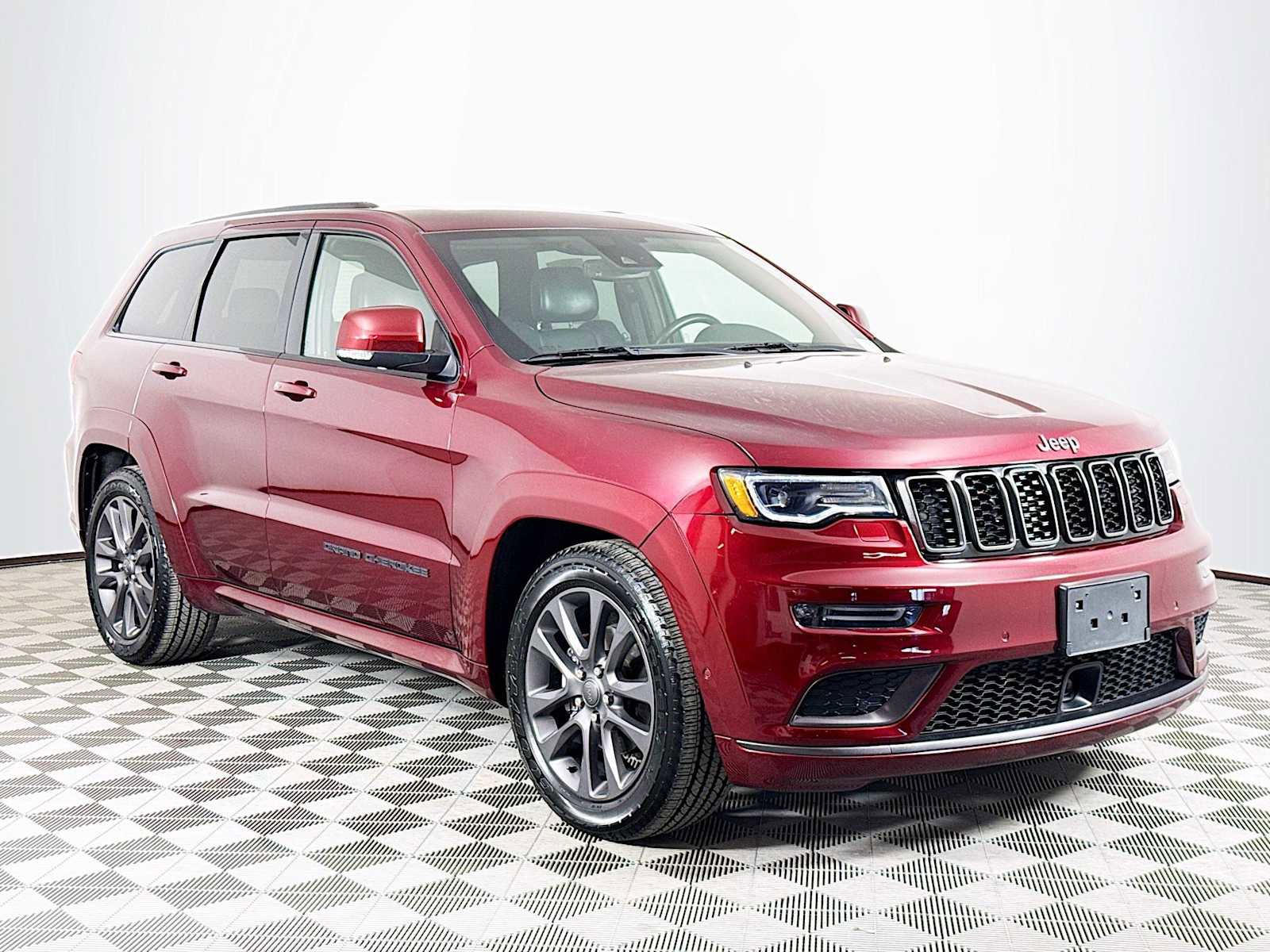Used 2018 Jeep Grand Cherokee High Altitude image 3