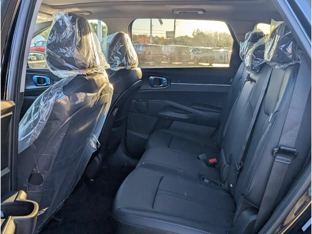 New 2026 Kia Sorento S w/ S Panoramic Sunroof Package AWD/4WD image 9