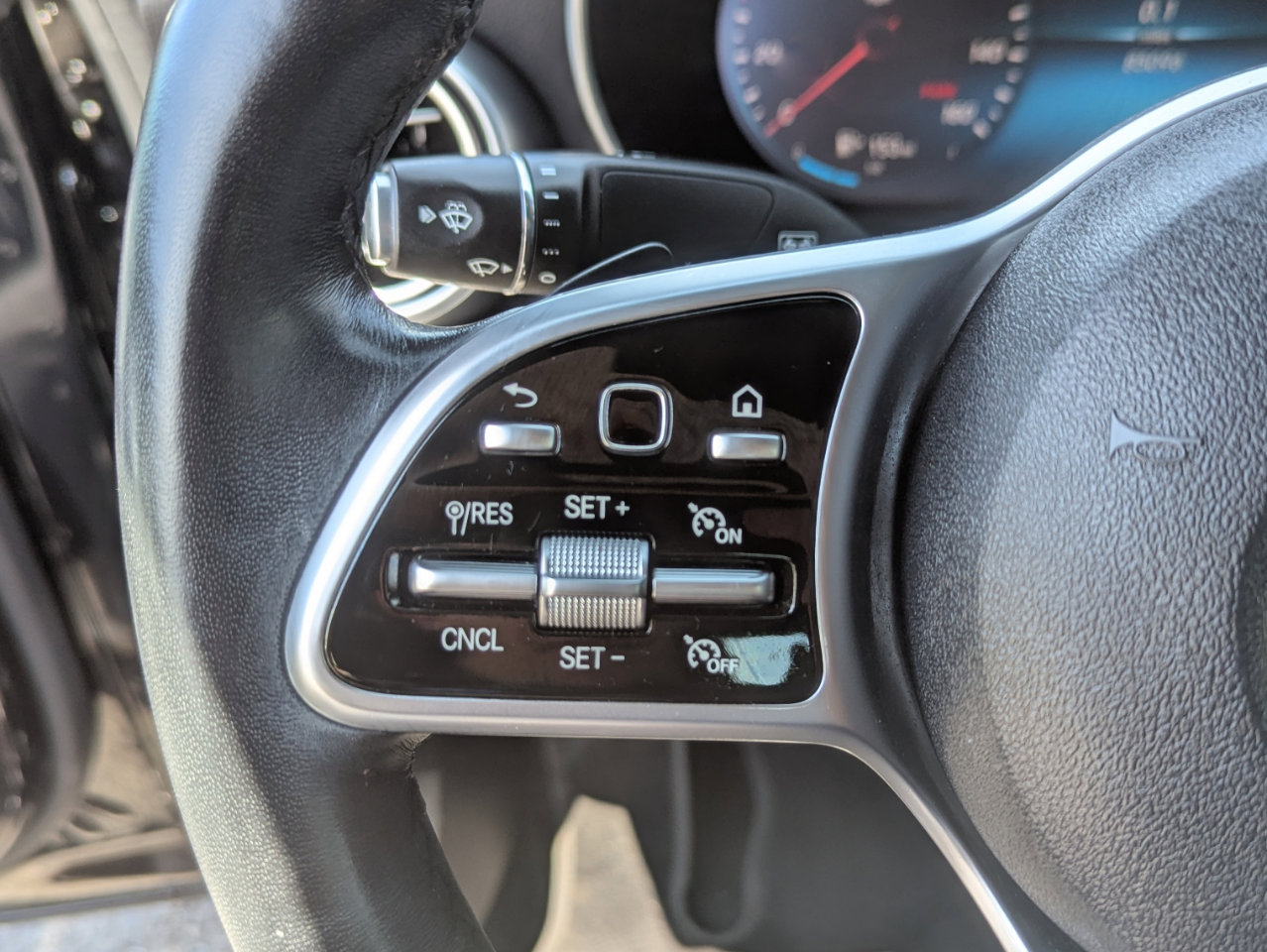 Used 2020 Mercedes-Benz C 300 4MATIC Coupe image 17