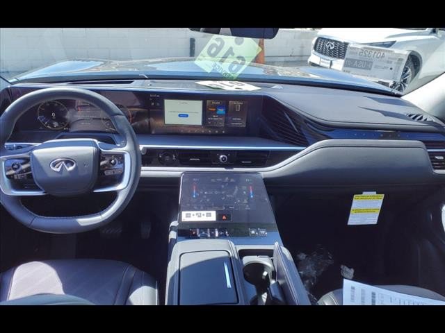 New 2025 Land Rover Range Rover Velar Dynamic SE image 33