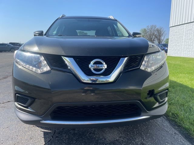 Used 2014 Nissan Rogue SV FWD image 2