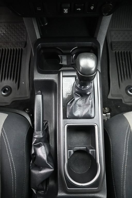 Used 2023 Toyota Tacoma TRD Sport AWD/4WD image 20