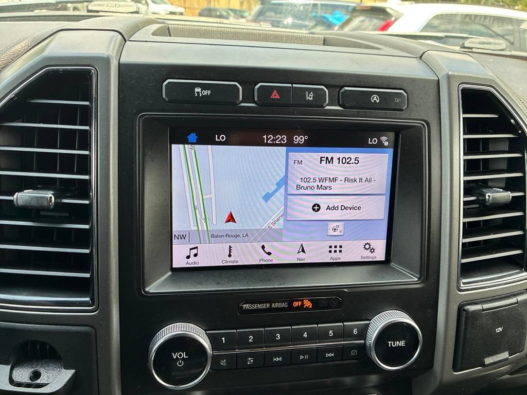 Used 2019 Ford Expedition XLT w/ Equipment Group 202A RWD image 26
