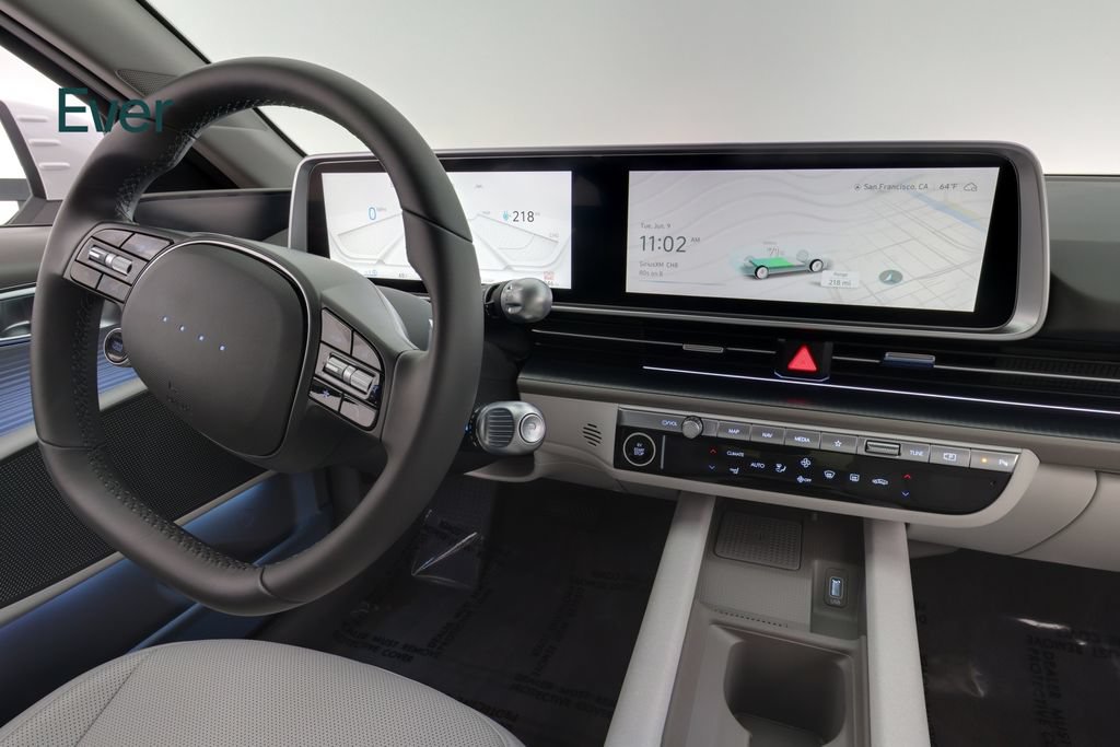 Used 2025 Hyundai Ioniq 6 SEL RWD image 25