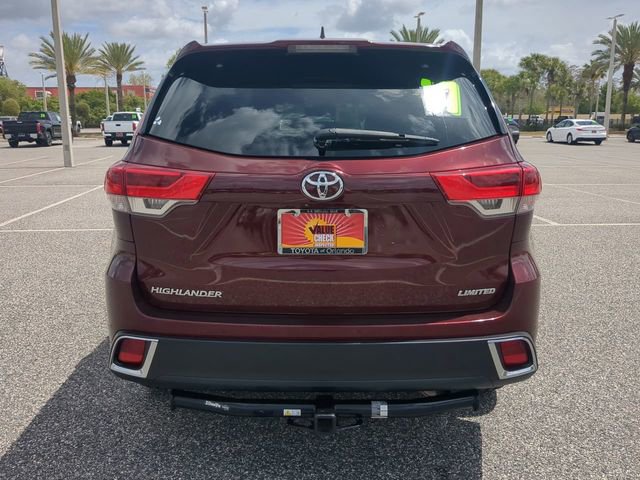 Used 2017 Toyota Highlander Limited image 5
