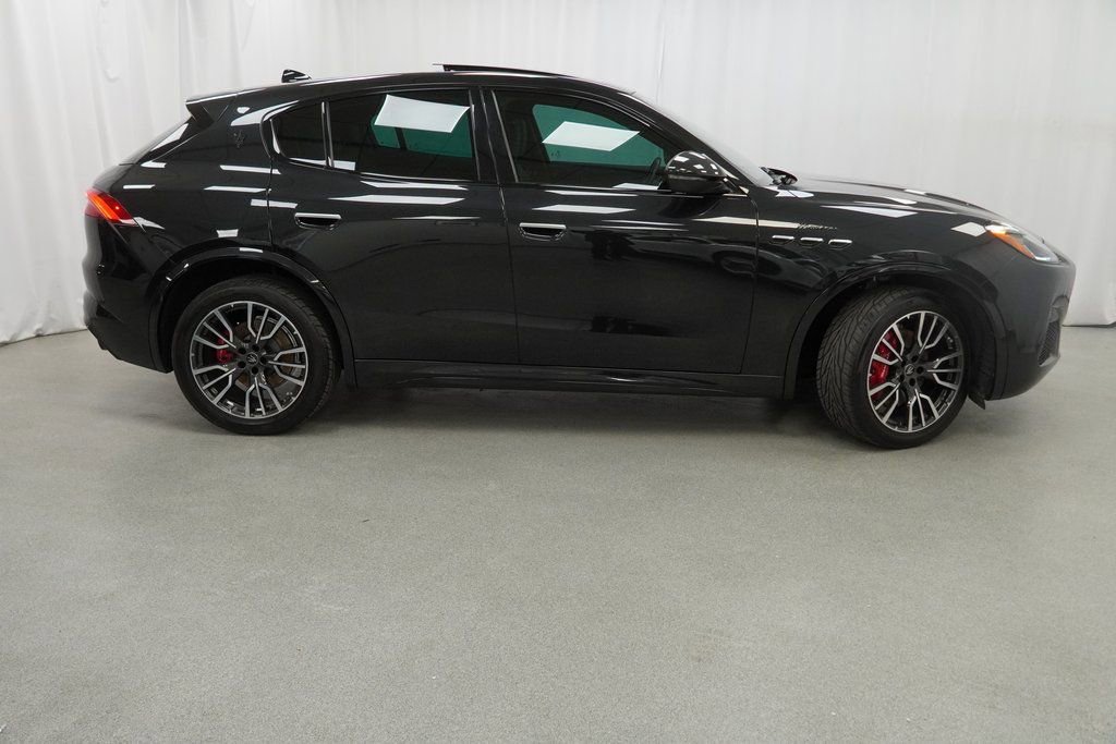 Used 2023 Maserati Grecale Modena image 8