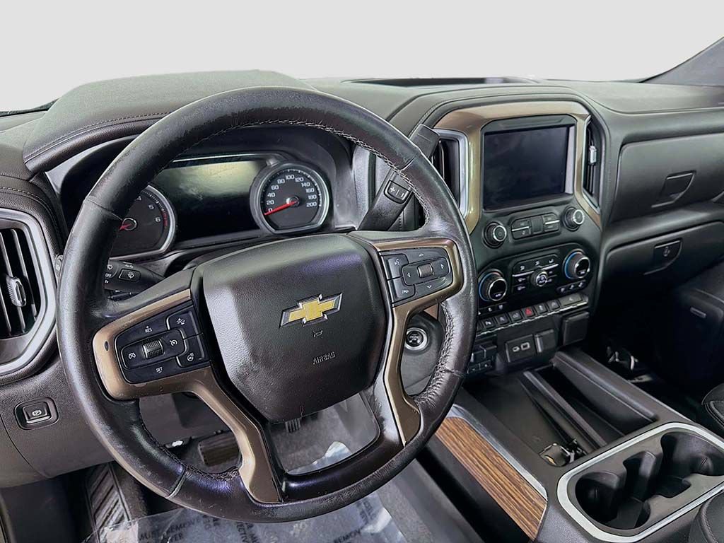Used 2020 Chevrolet Silverado 1500 High Country w/ Technology Package AWD/4WD image 25