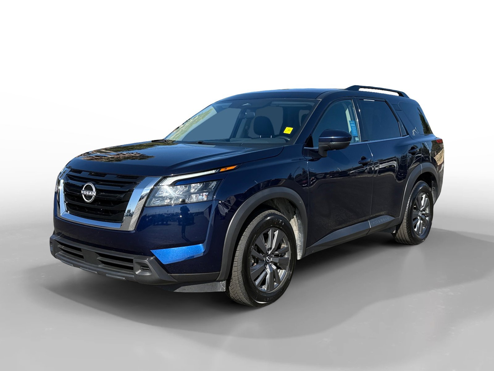 Used 2024 Nissan Pathfinder SV