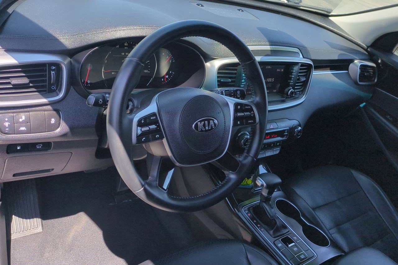 Used 2020 Kia Sorento EX FWD image 10