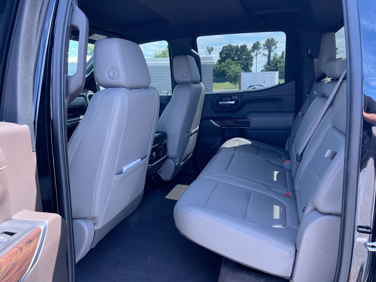 Used 2021 GMC Sierra 1500 SLT w/ SLT Premium Package RWD image 26