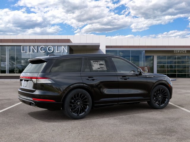 New 2027 Lincoln Aviator Reserve w/ Jet Appearance Package AWD/4WD image 6