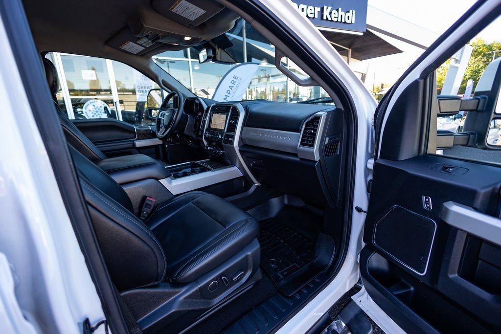 Used 2019 Ford F250 Lariat w/ Lariat Ultimate Package image 36