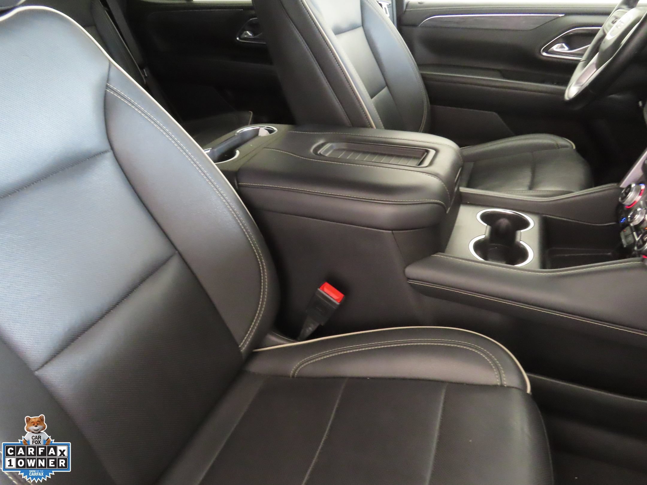 Used 2024 GMC Yukon SLT AWD/4WD image 26