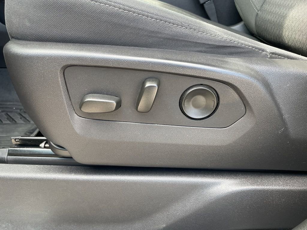 Used 2024 Chevrolet Silverado 1500 LT Trail Boss w/ Convenience Package II image 11