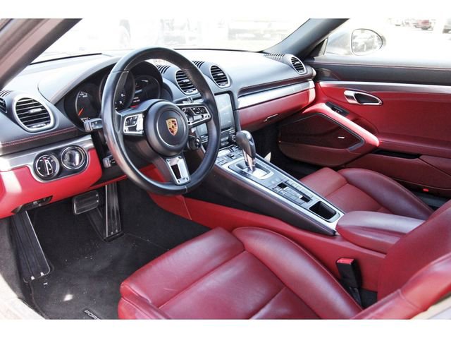 Used 2022 Porsche 718 Boxster image 8