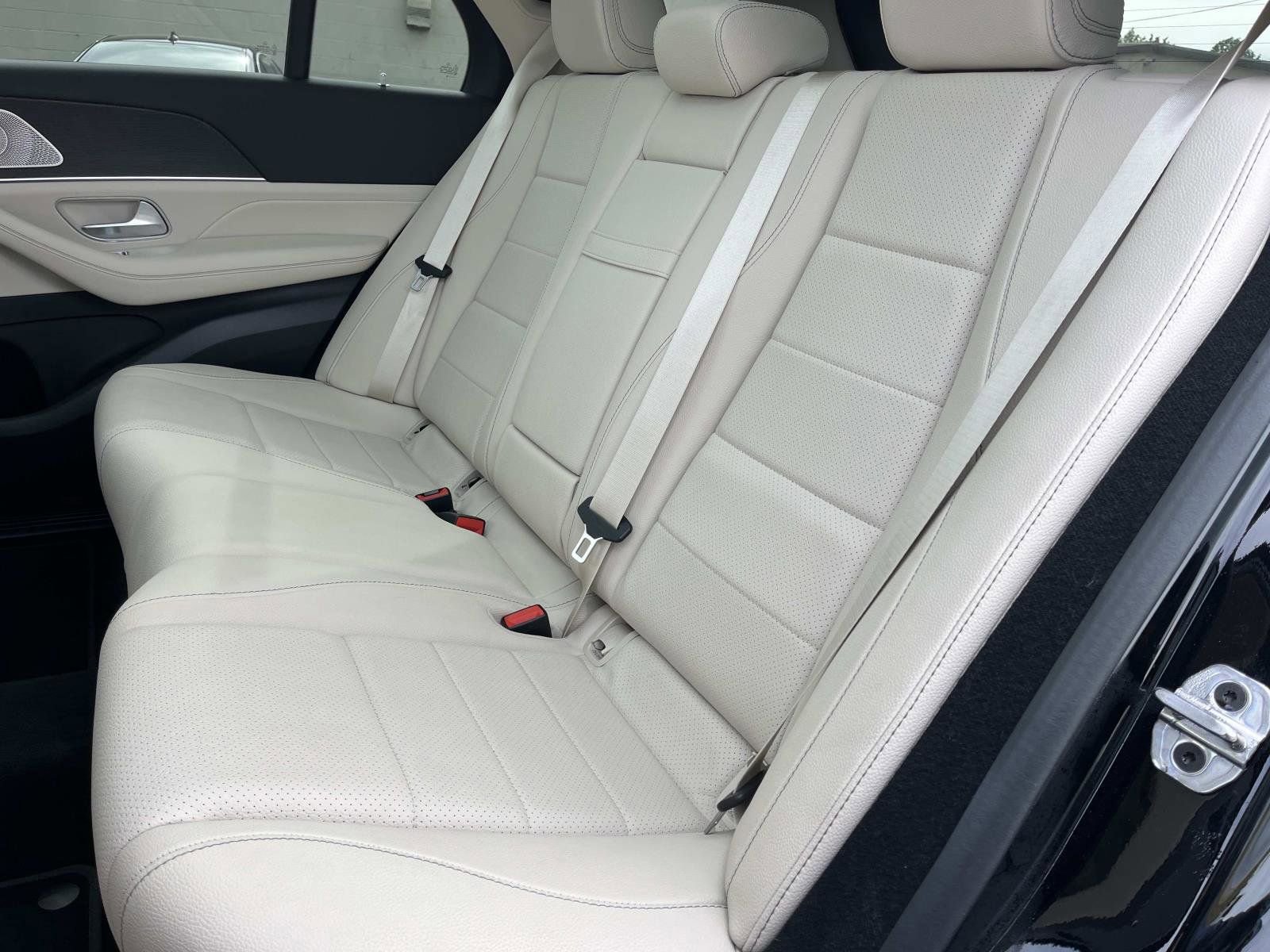 Used 2025 Mercedes-Benz GLE 350 4MATIC image 16