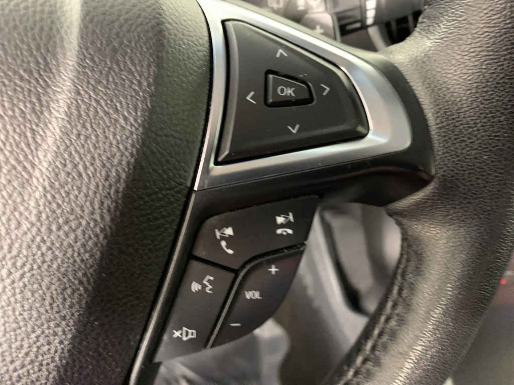 Used 2020 Ford Edge Titanium w/ Equipment Group 301A image 22