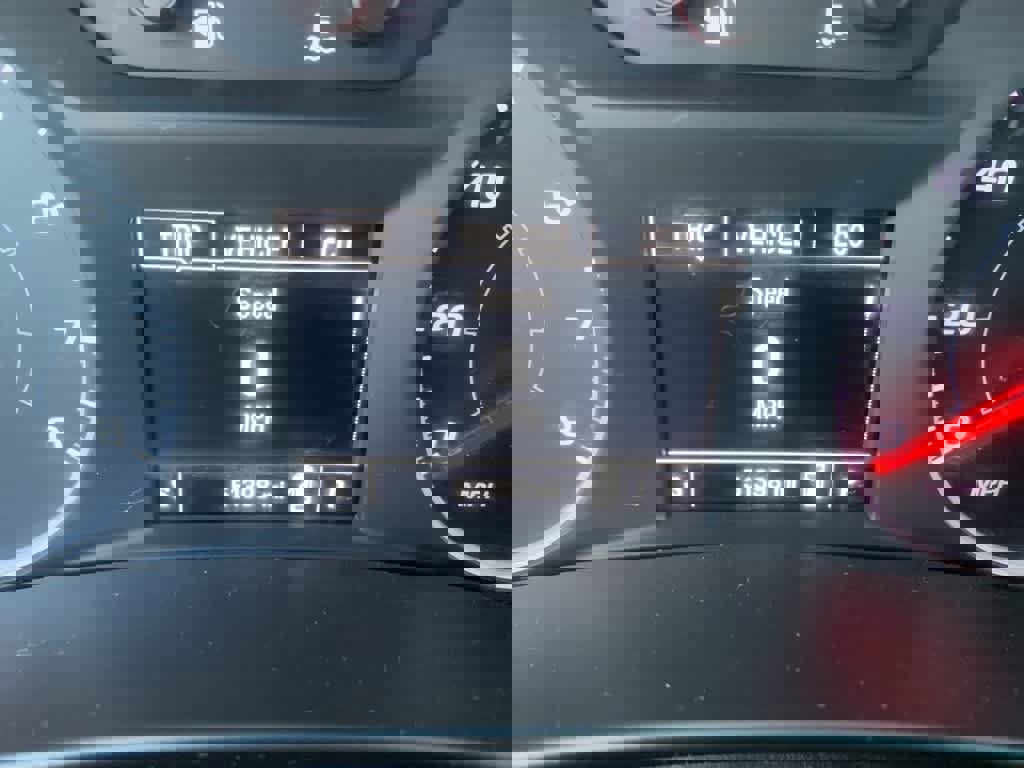 Used 2018 GMC Terrain SLE w/ Driver Convenience Package image 29