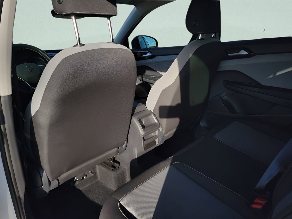 Used 2023 Volkswagen Taos S w/ IQ Drive S Package image 15