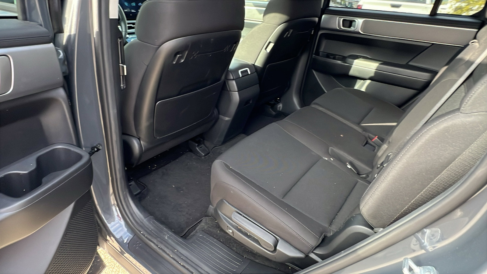 Used 2025 Hyundai Santa Fe SE image 22