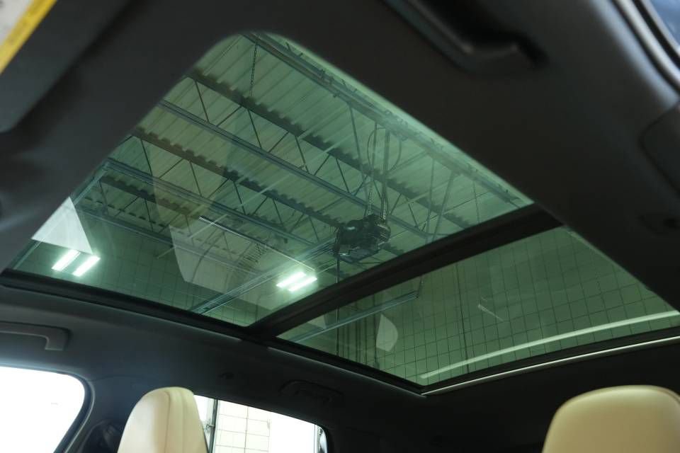 Used 2025 Porsche Cayenne S image 37