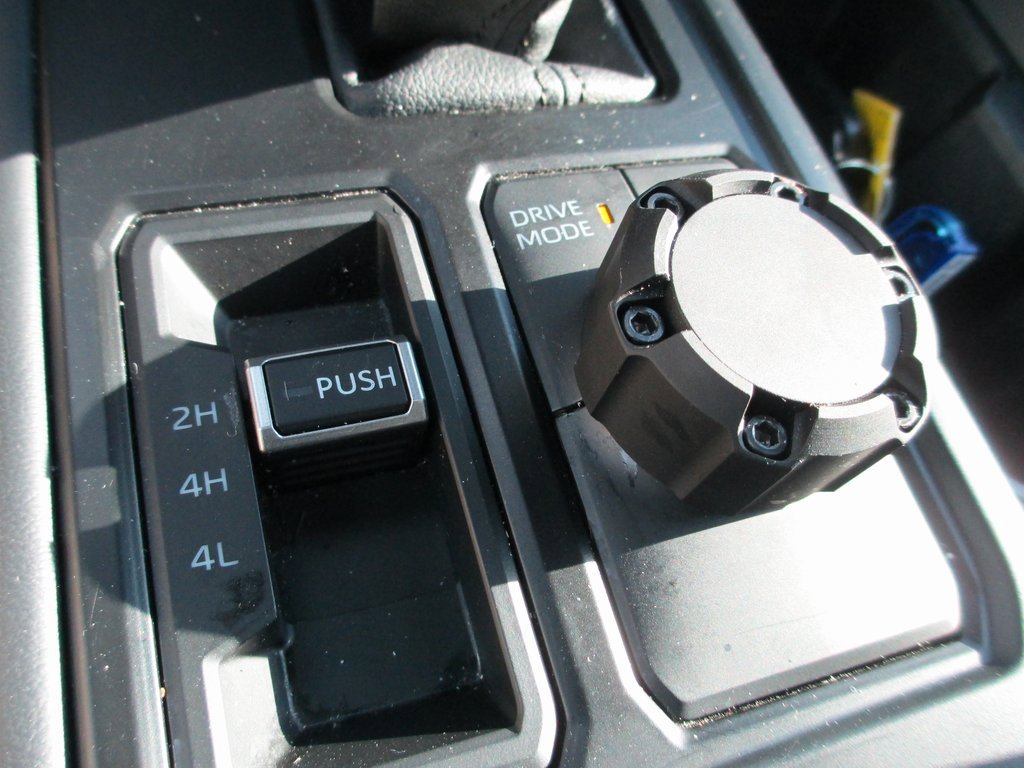 Used 2024 Toyota Tundra Platinum image 27