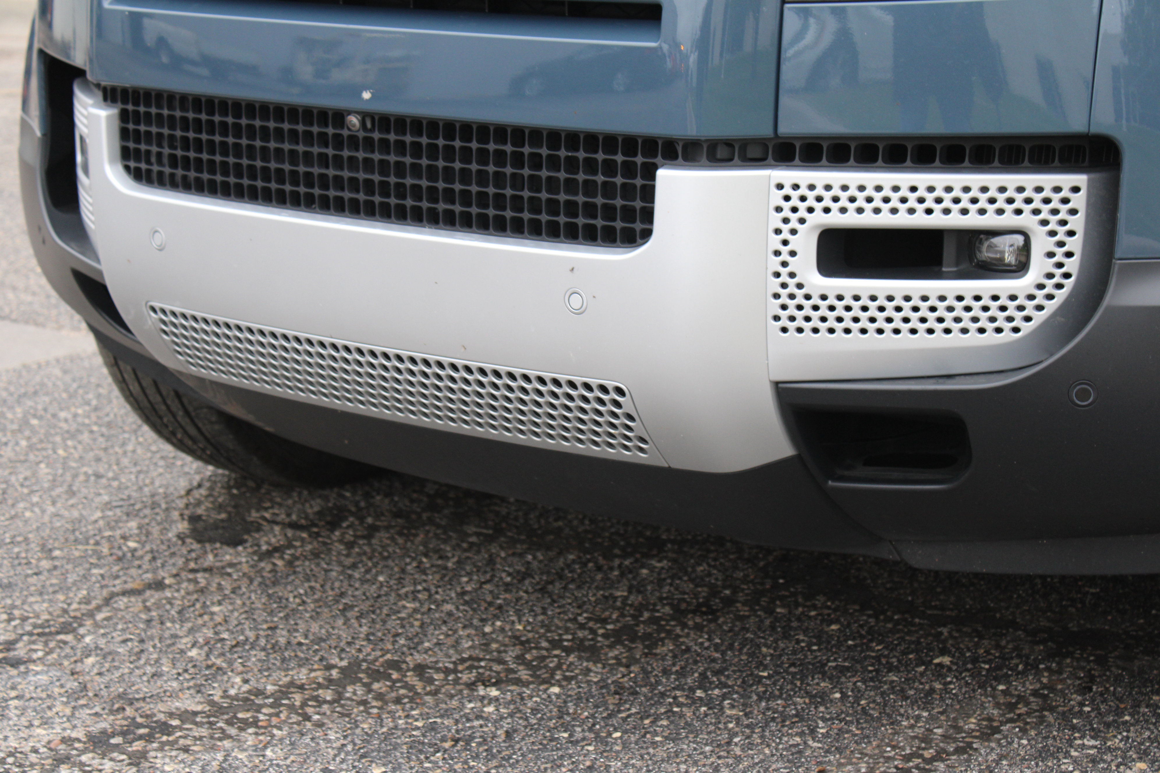 Used 2024 Land Rover Defender 110 S image 68