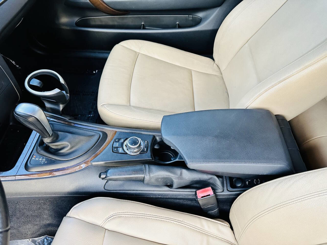 Used 2012 BMW 128i Coupe image 17