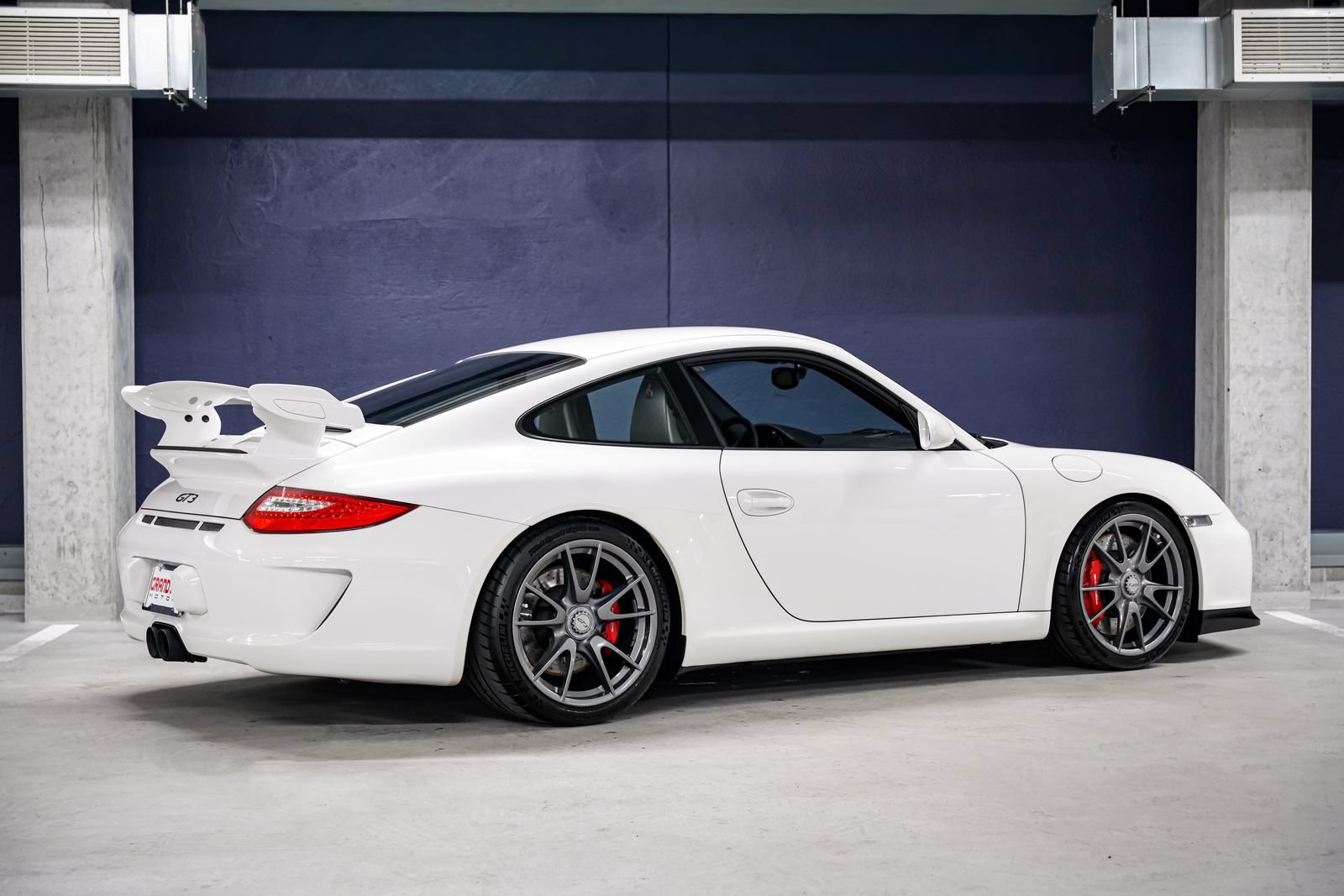 Used 2010 Porsche 911 GT3 RWD image 3