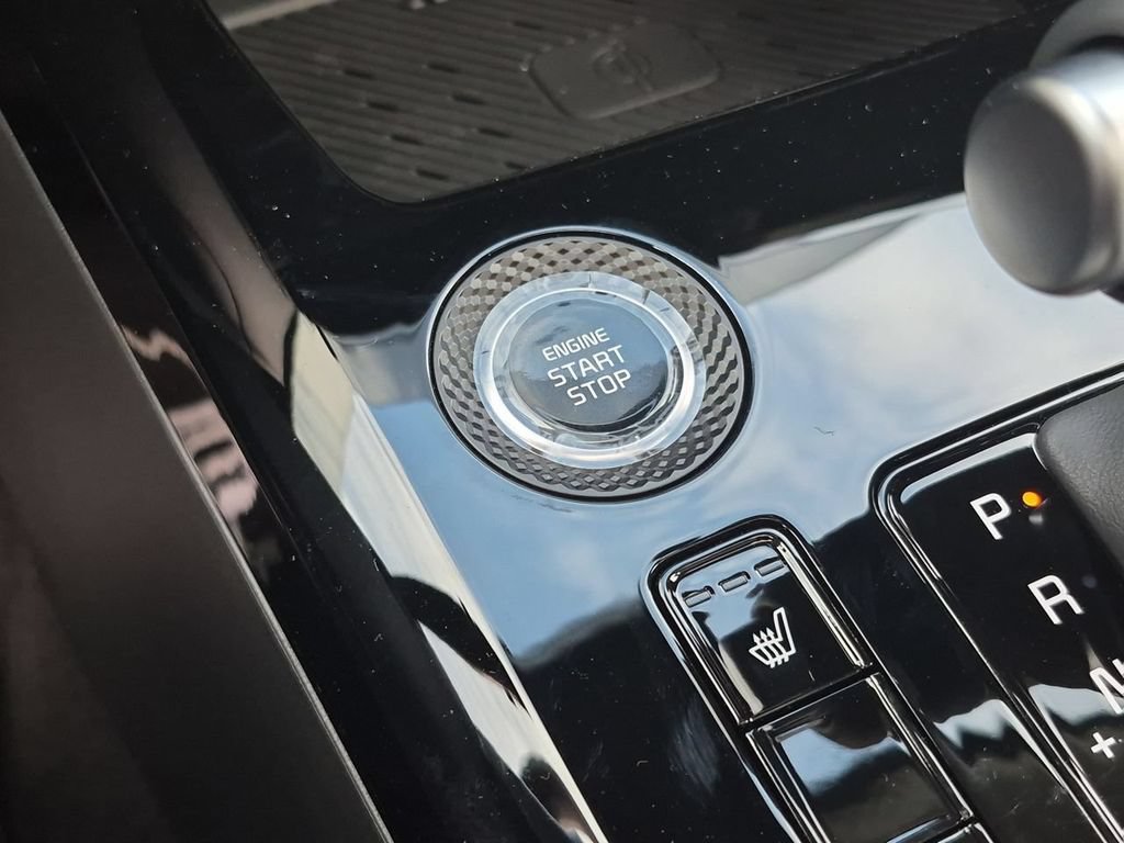 New 2026 Kia Niro EX w/ EX Premium Package FWD image 17