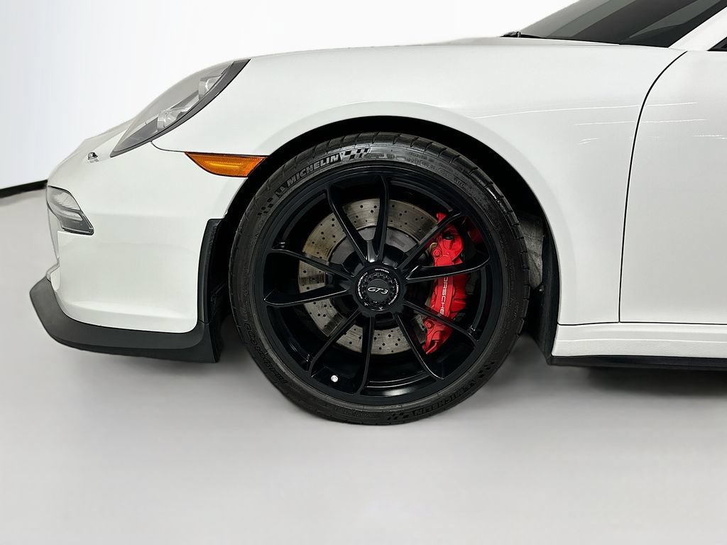Used 2015 Porsche 911 GT3 RWD image 16