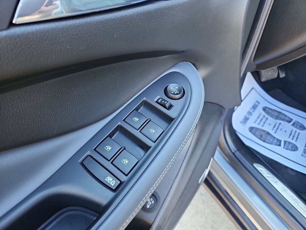 Used 2019 Buick Envision Premium AWD/4WD image 14
