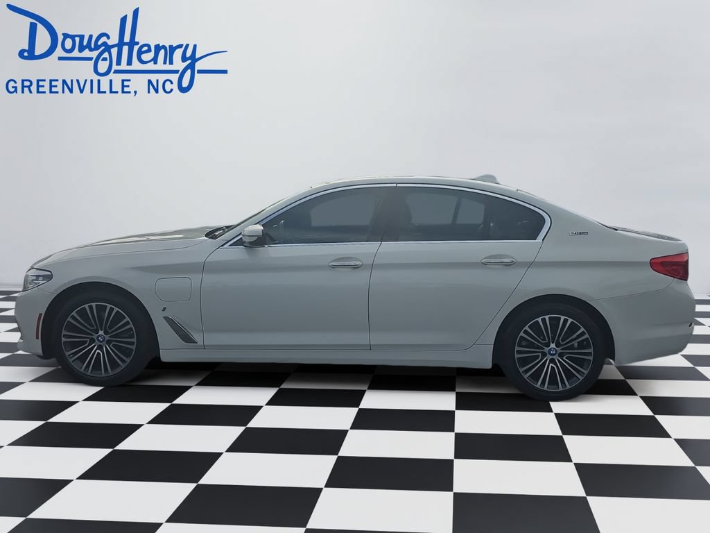 Used 2018 BMW 530e RWD image 2