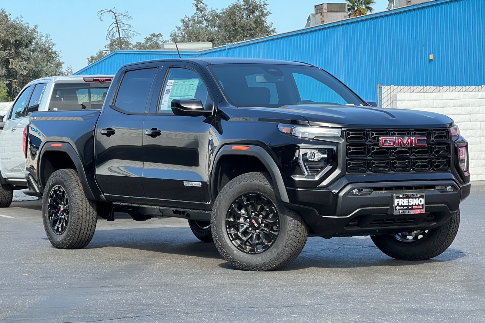 New 2026 GMC Canyon Elevation w/ Convenience Package AWD/4WD image 2