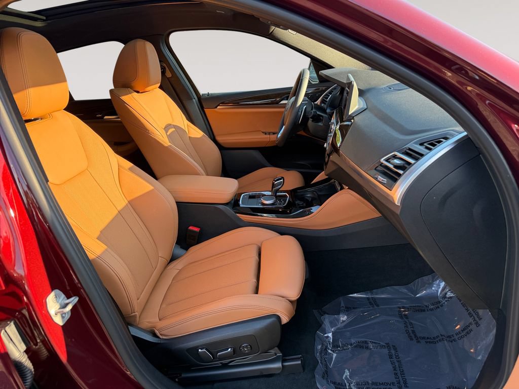 Certified 2025 BMW X4 xDrive30i AWD/4WD image 15