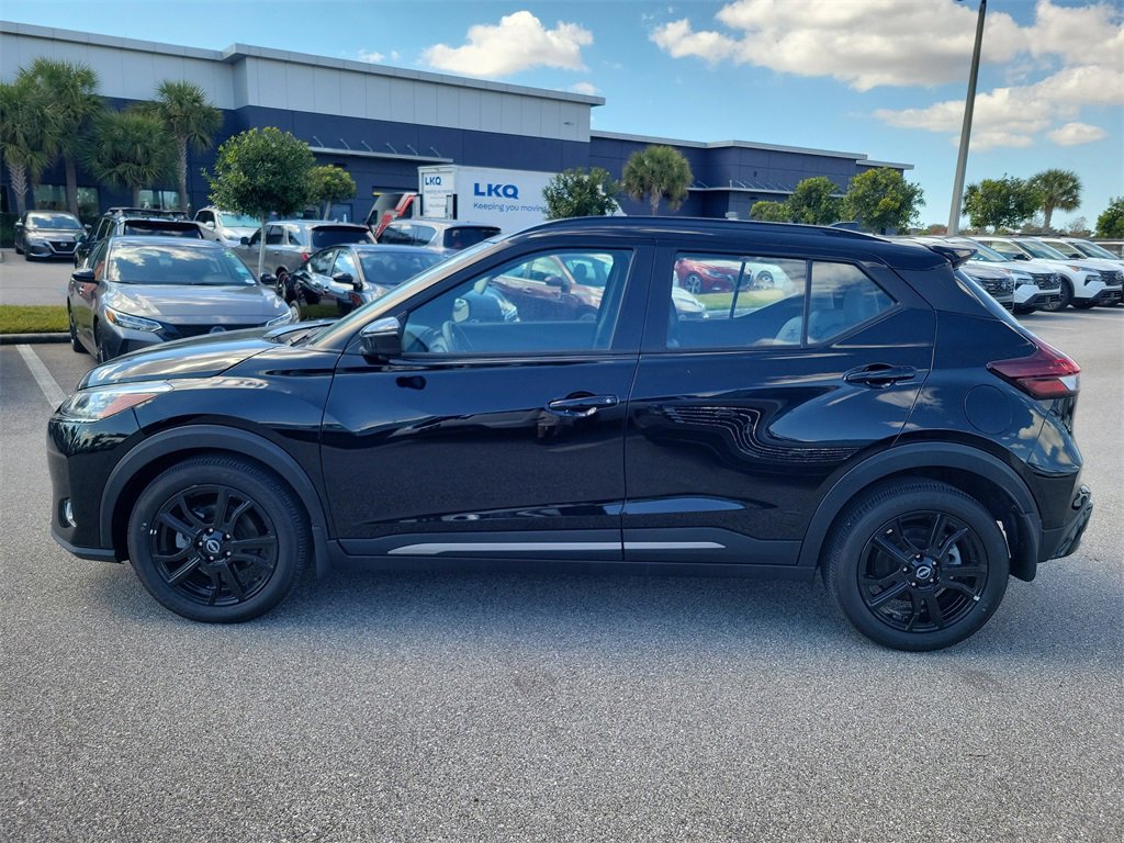 Used 2024 Nissan Kicks SR w/ SR Premium Package image 7