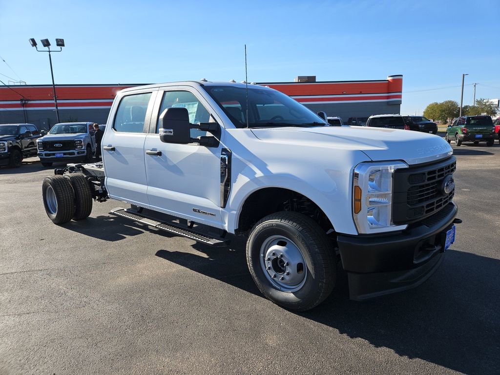 New 2025 Ford F350 XL