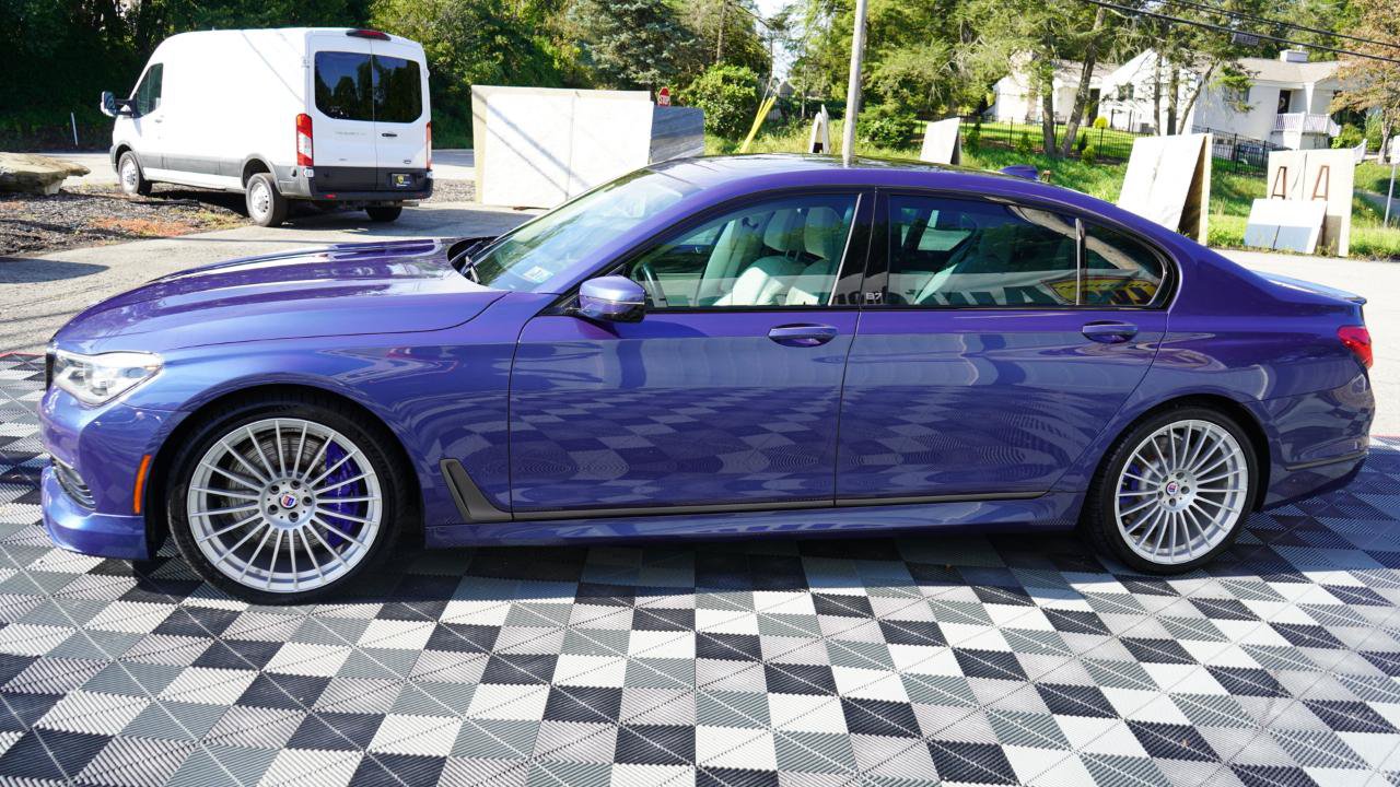 Used 2018 BMW ALPINA B7 xDrive AWD/4WD image 13