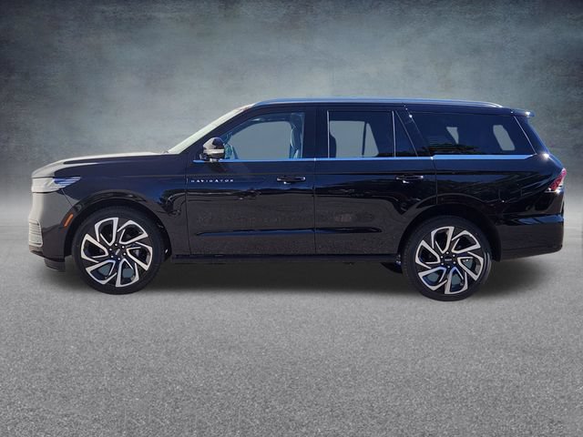 New 2026 Lincoln Navigator Black Label AWD/4WD image 4