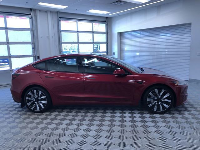 Used 2024 Tesla Model 3 Long Range AWD/4WD image 31