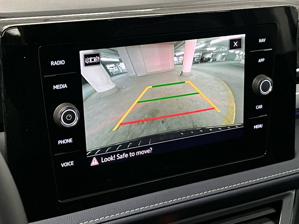 New 2026 Volkswagen Taos SEL image 27