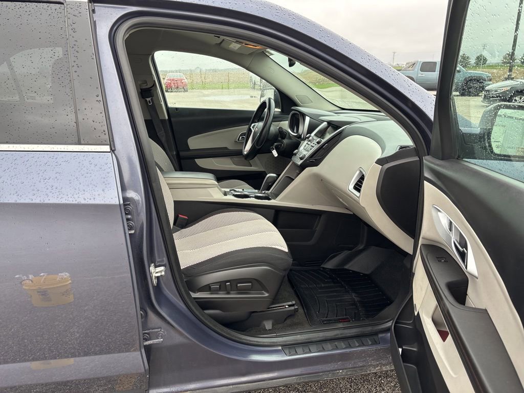 Used 2013 Chevrolet Equinox LT w/ Power Convenience Package image 17