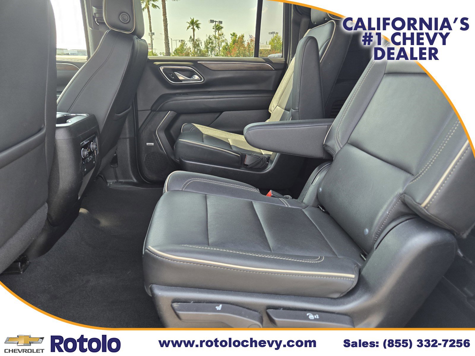 Used 2023 Chevrolet Suburban Premier image 17