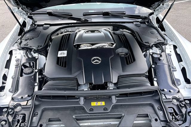 New 2026 Mercedes-Benz Maybach SL 680 image 9
